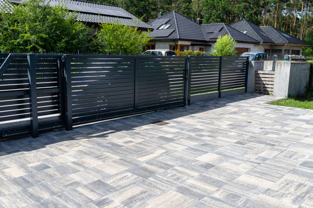 Best Residential Driveway Paver Services  in Clinton, IA